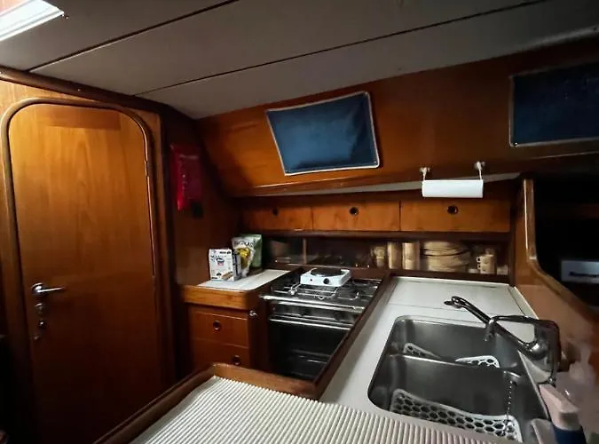 Porto Antico Boat Botel