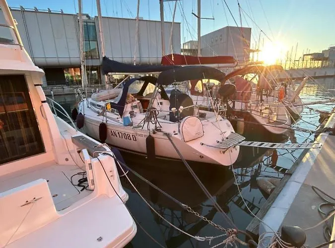 Porto Antico Boat *